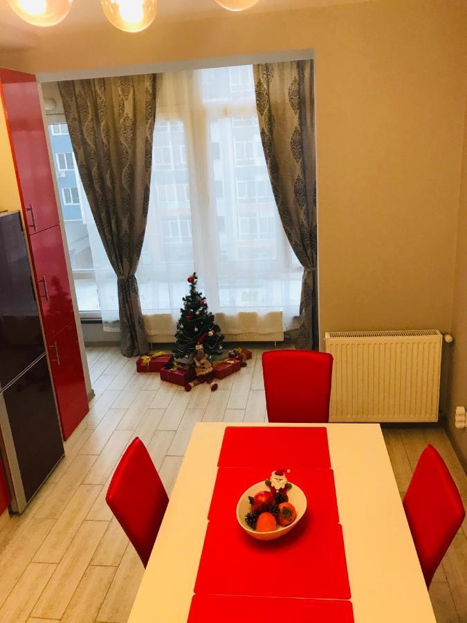 Luxury Apartments Melnyka 10 Ivano-Frankivsk Eksteriør billede
